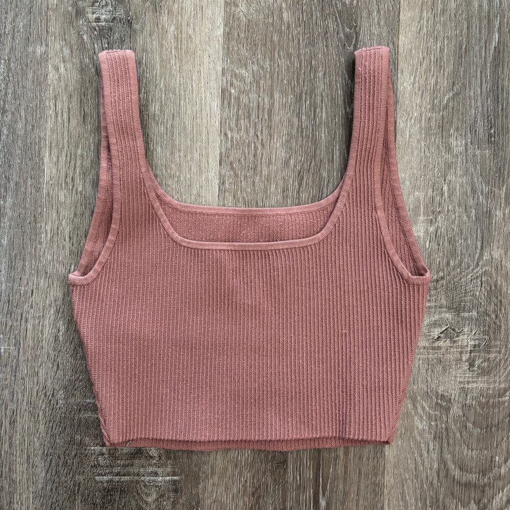 Aritzia Babaton Sculpt Knit Square Neck Cropped Tank Mauve Pink - Size: Small - Picture 2 of 6